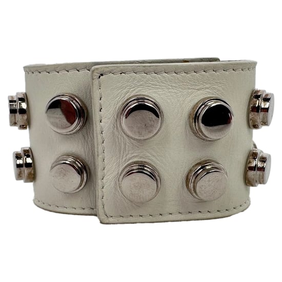Saint Laurent Wickelarmband mit Nieten aus weißem Leder - Image 1