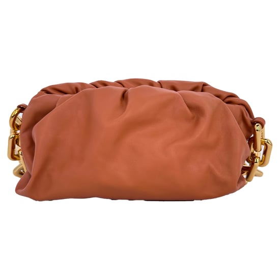Bottega Veneta Ketten-Pouch-Tasche aus braunem Kalbsleder - Image 4