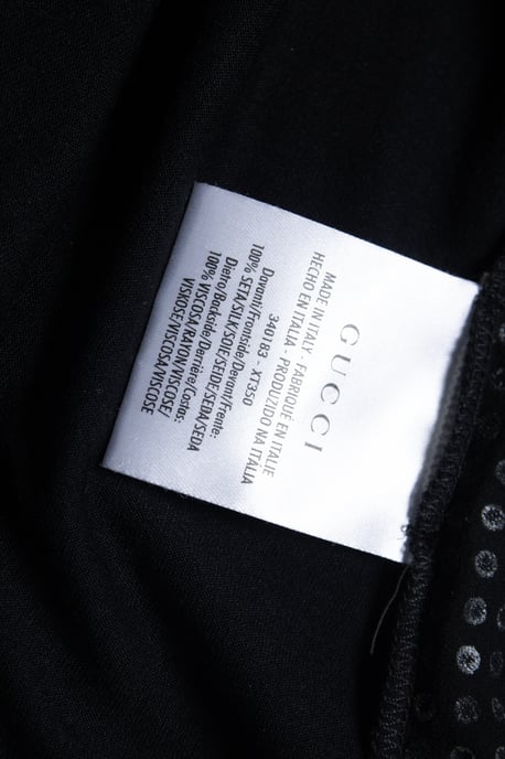 Gucci, schwarzes ärmelloses Top mit Strasssteinen - Image 6
