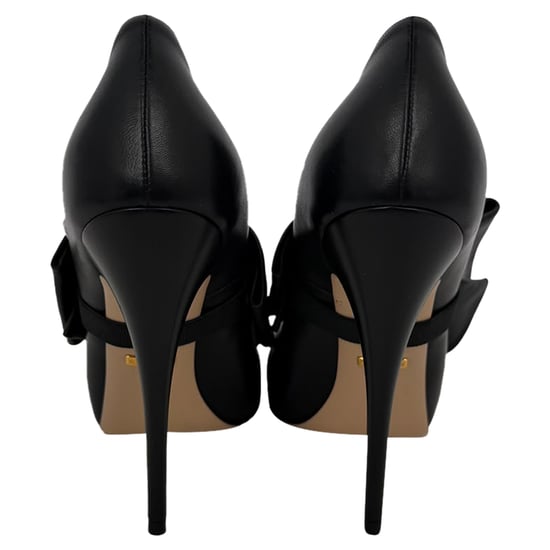 Gucci Elaisa Pumps aus schwarzem Leder mit Schleifendetail und Kristallverzierungen - Image 2