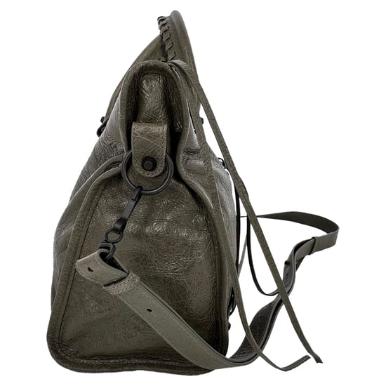 Balenciaga Medium Le City Schultertasche aus grauem Lammleder - Image 4