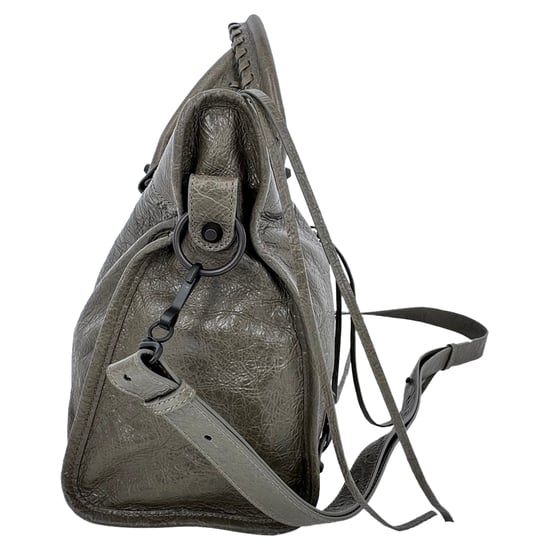 Balenciaga Medium Le City Schultertasche aus grauem Lammleder - Image 6