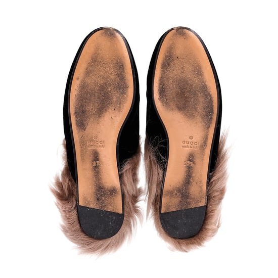 Gucci Princetown Pantoletten aus schwarzem Samt - Image 6