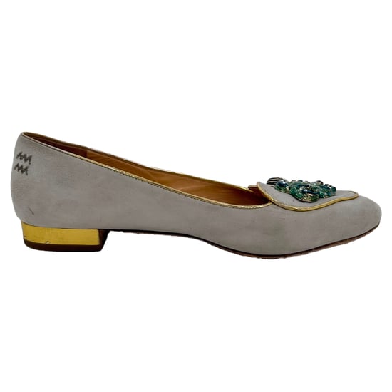 Charlotte Olympia Veredelte Ballerinas aus grauem Wildleder - Image 1