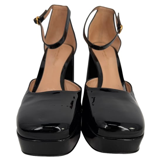 Gianvito Rossi Riemchen-Pumps mit Plateau aus schwarzem Lackleder - Image 2