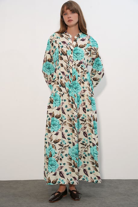 Blumiges Maxikleid mit Mandarinkragen - Image 3