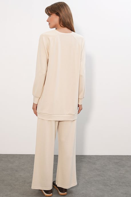 Oversize Tunika mit abstraktem Print und Hose Set - Image 6