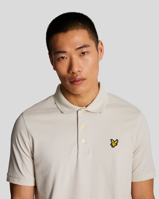 Lyle & Scott Herren-Poloshirt „Rally Tipped“ in Grau - Image 3
