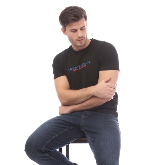 Herren Diesel T-Diegor T-Shirt in Schwarz - Image 5