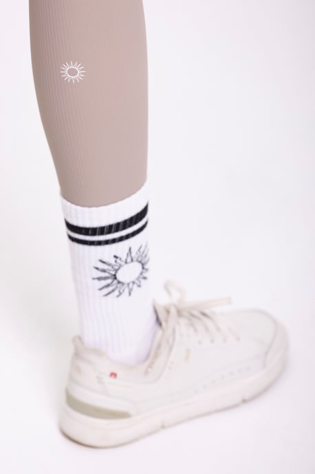 Socken Onamaste - Image 3