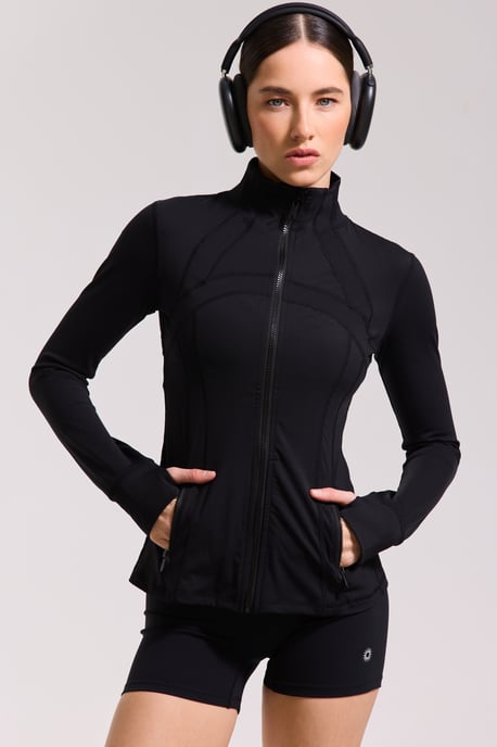Jacke Arya - Image 1