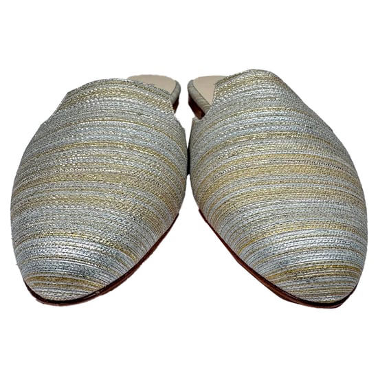 Oscar De La Renta gewebte, metallisch gestreifte Pantoletten aus silbernem Polyester - Image 2