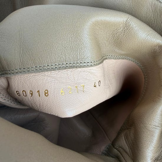 Gianvito Rossi kniehohe Stiefel mit Mandelspitze aus braunem Wildleder - Image 5