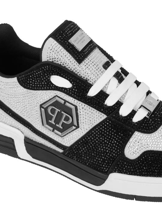 Low-Top-Sneaker - Image 2
