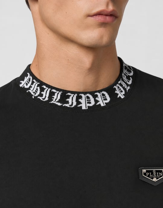 Kurzarm-Rundhals-T-Shirt - Image 3