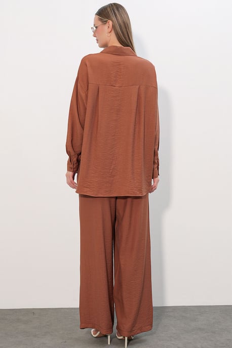 Strukturiertes Button-Down Langarmhemd - Image 6