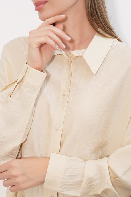 Strukturiertes Button-Down Langarmhemd - Image 4