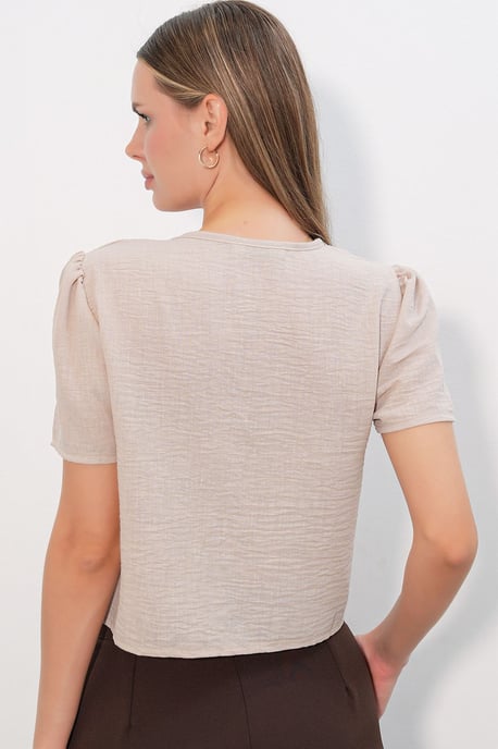 Strukturiertes V-Ausschnitt Leinen-Mix Crop Top - Image 6