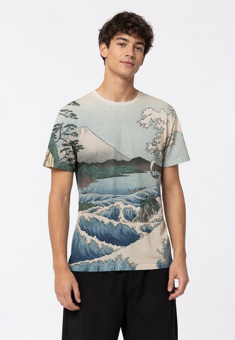 Sea of Satta T-Shirt mit beidseitigem Druck - Image 2