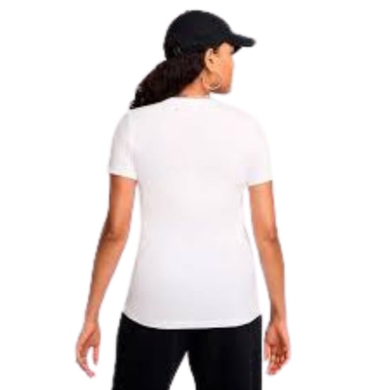 Nike Sportswear Essentials Logo Weißes T-shirt - Image 3