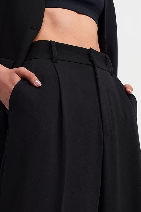Hochtaillierte weite Crepe-Hose - Image 4