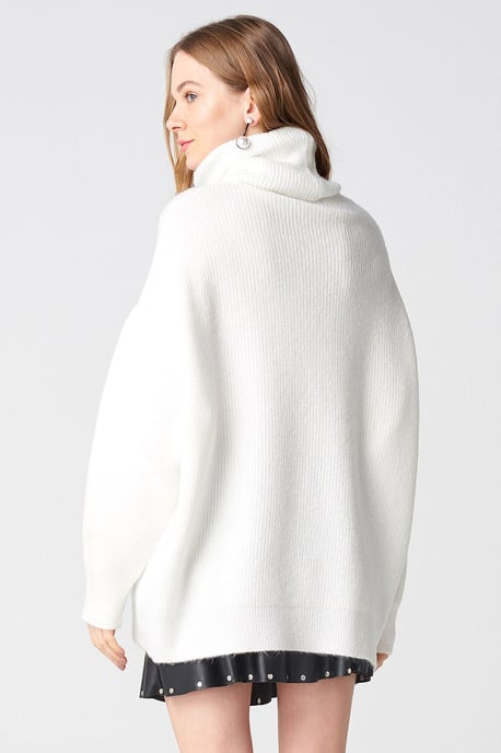Übergroßer gerippter Rollkragenpullover - Image 2