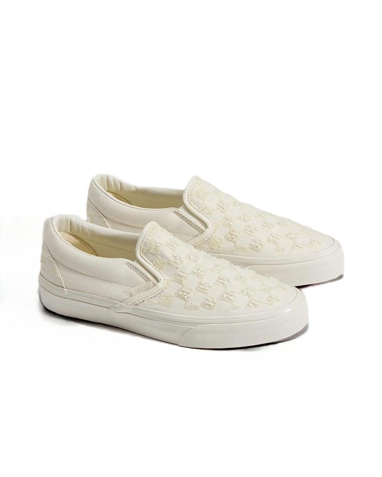 Vans Classic Slip-On Leichte Weiße Sneakers Aus Canvas - Image 1