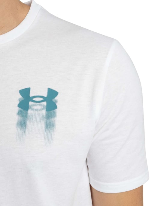 Under Armour Locker Geschnittenes T-Shirt Mit Verschwommenem Logo Auf Der Rückseite, Weiß - Image 4