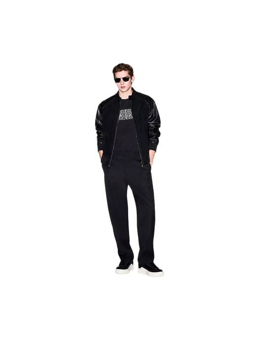 Armani Exchange Slim-Fit-T-Shirt Mit Grafikumriss, Schwarz - Image 2