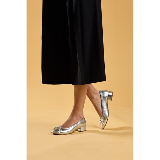Hush Puppies Silvia Niedrig-Absatz Sandale Leder Damen Silber Sandalen - Image 6