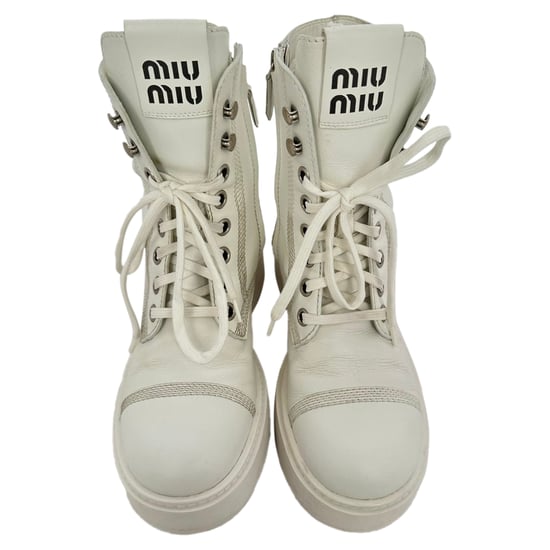 Miu Miu Schnürstiefel aus weißem Leder - Image 3