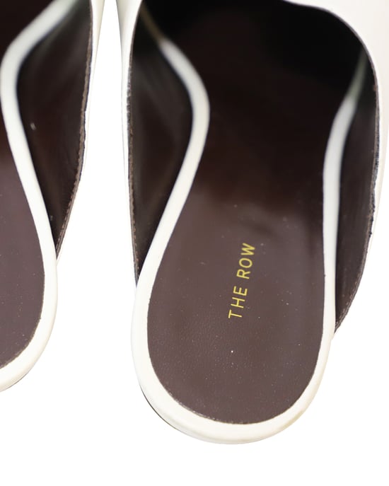 The Row Bourgeoise Point-Toe Mules aus weißem Leder - Image 3