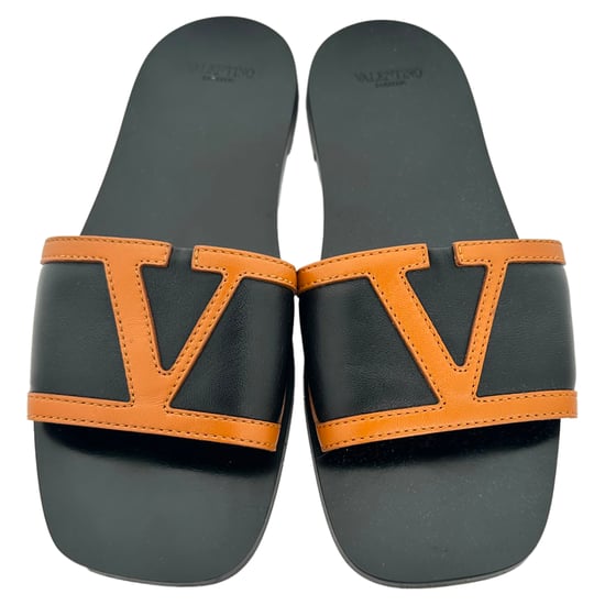Valentino Garavani Viva Superstar Slide Sandalen aus schwarzem Leder - Image 4
