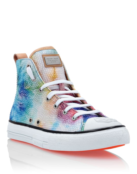 High-Top-Sneaker Tie Dye - Image 1