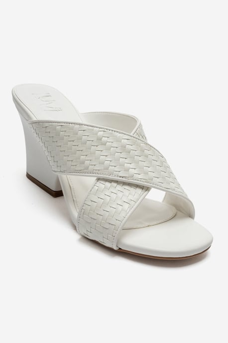 Lavean Keilsandalette mit Kreuzriemen - Image 3