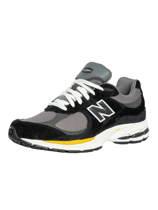 New Balance Wildleder-Sneaker Von 2002, Schwarz - Image 1