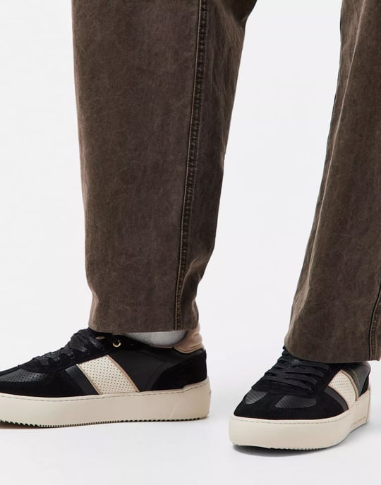 Coliseum Terrace Low Top Sneakers - Image 6