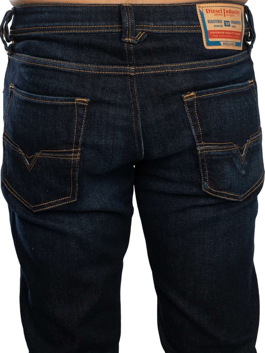 Diesel 1986 Larkee Regular Jeans, Blau - Image 4