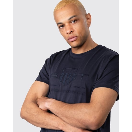 GANT D1. Tonal Archive Shield Herren-T-Shirt - Image 5