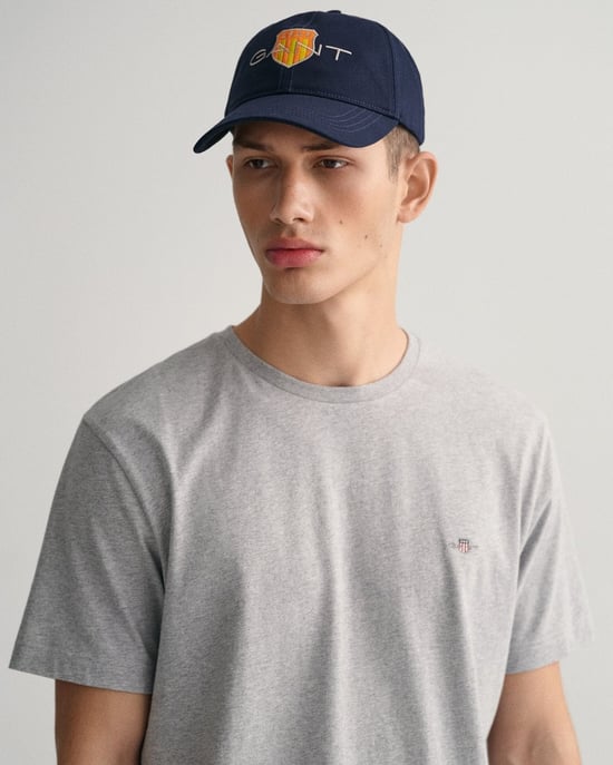 GANT Herren Regular Fit Kurzarm Shield Logo T-Shirt - Image 3