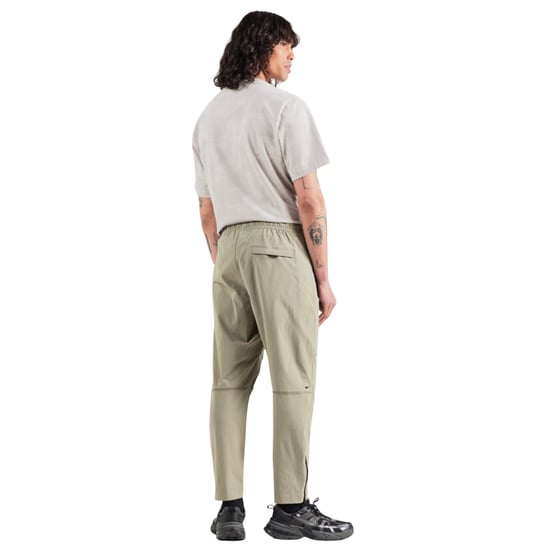 Nike Tech Woven Grüne Hose - Image 4