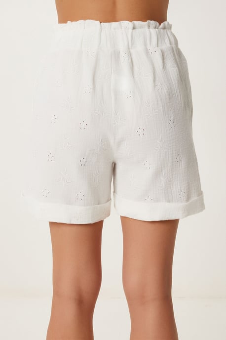 Hochtaillierte Mini-Shorts mit Bindeband und Binde-Detail - Image 6