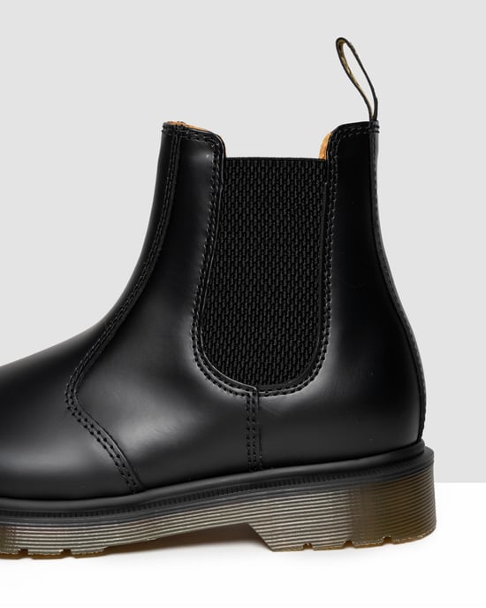 Kaufen Sie Dr. Martens 2976 Damen Schwarze Leder Chelsea-Stiefel - Image 2