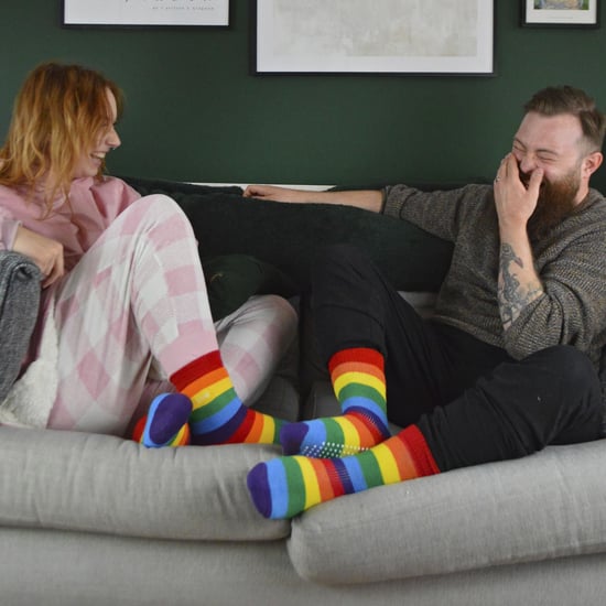 THMO - Herren & Damen Warme Thermische Rutschfeste Regenbogen Socken für den Winter - Image 3