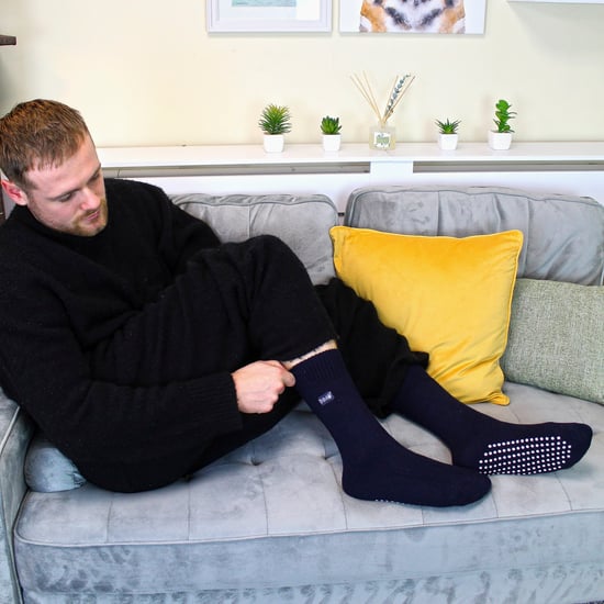 THMO - Herren Thermofleece gefütterte Hausschuhsocken mit rutschfesten Griffen - Image 3