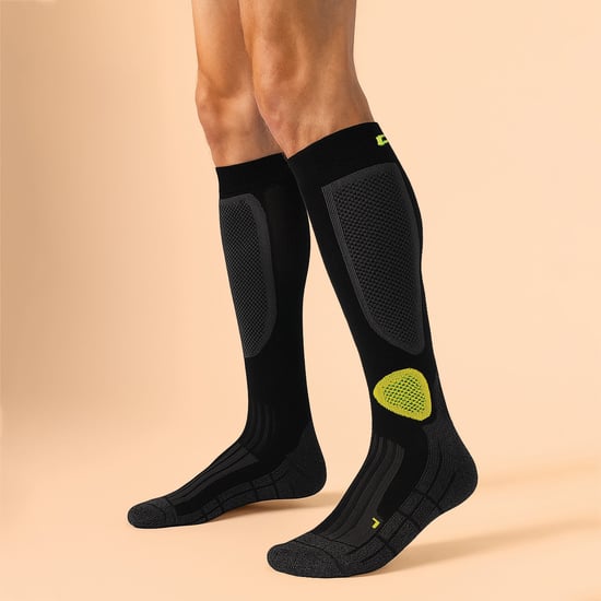 COMODO - Chaussettes Moto Trail | Homme et Femme Chaussettes pour Bottes de Moto - Vert Noir - Image 3