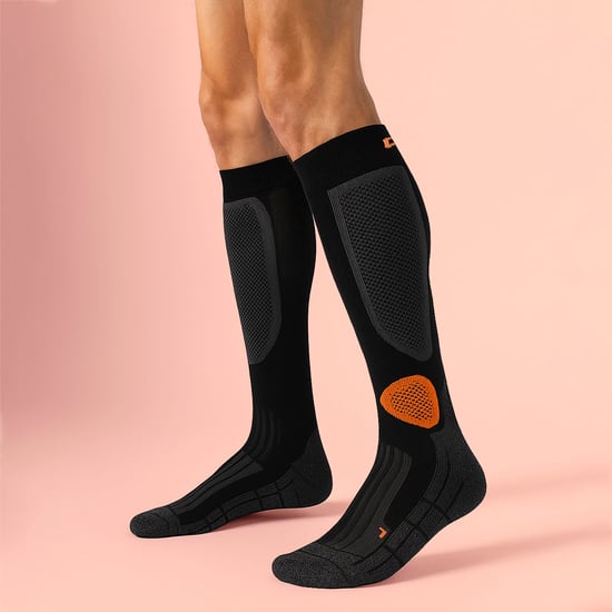 COMODO - Chaussettes Moto Trail | Homme et Femme Chaussettes pour Bottes de Moto - Orange Noir - Image 3