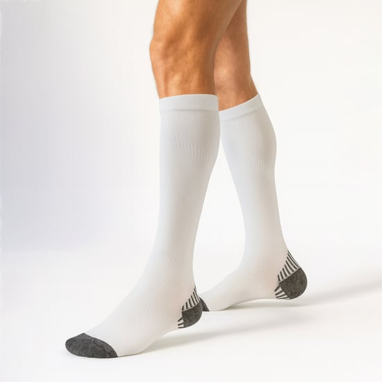 COMODO - 1 Paire Chaussettes Genou Sport Running Contention Homme Femme - Blanc - Image 3