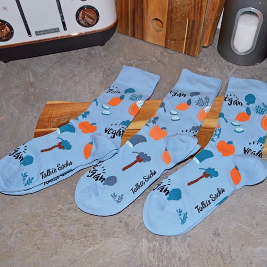 TALKIE SOCKS - Herren & Damen Neuheit Baumwolle Blau Vegetable Vegan Socken - Image 4