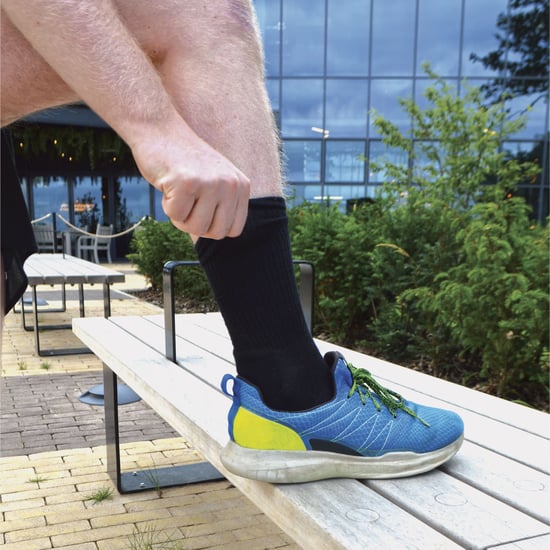 12 Paar Multipack Kinder Bambus Sport Socken | Socken Snob | Weiche atmungsaktive Crew Athletic Running Socken | Ideal Socken für PE & Sport Tag - Weiß - Image 4
